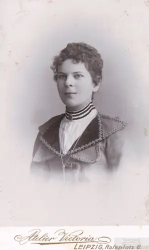Fotografie Victoria, Leipzig - Portrait Junges Fräulein, Fotografie. Fotobild