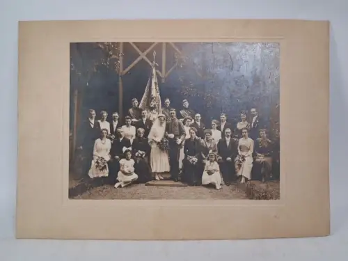 Fotografie: Gruppenbild Hochzeit, Tuiskonia, Atelier P. Bark, Frankenhausen