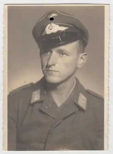 Fotografie Portrait Soldat Zweiter Weltkrieg - Mann in Uniform, Wehrmacht