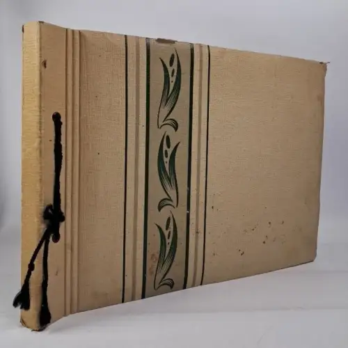 Fotoalbum: Einzigartiges Fotoalbum einer jungen Frau, 1940er Jahre