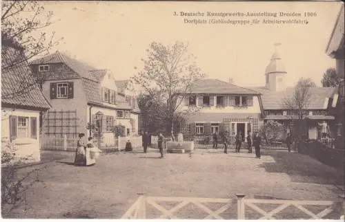 AK 3. Deutschen Kunstgewerbe-Ausstellung Dresden 1906. Dorfplatz, 1906, Baensch