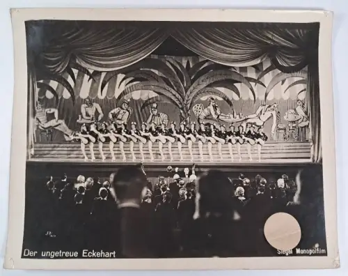 Fotografie: Der ungetreue Eckehart, Siegel Monopolfilm, Schwarzweißfoto, Film