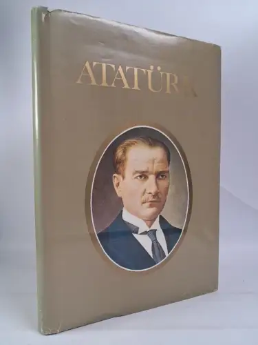 Buch: Atatürk. Mehmet Özel, Ajans-Türk Verlag, gebraucht, gut