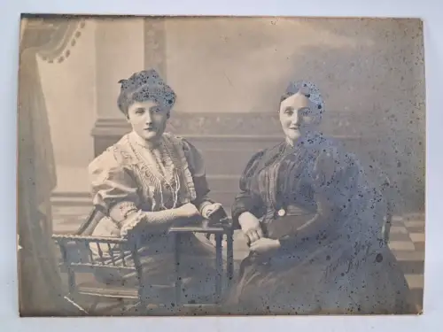 Fotografie: Portrait 2 Damen - Mutter und Tochter - Leipzig, 9. Februar 1908