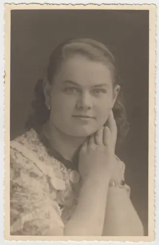 AK Portrait Maria, Neujahr 1941 - Portrait junge Dame, Fotografie, vintage