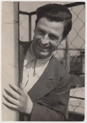 Fotografie: Dr. Baba, 6. Oktober 1957, Leipzig, Atelier Schneider-Siemt