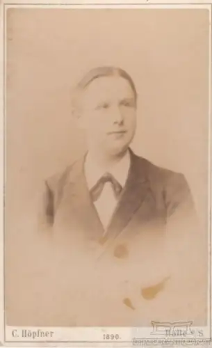 Portrait bürgerlicher Herr mit Scheitel im Anzug, Fotografie. Fotobild, ca. 1890
