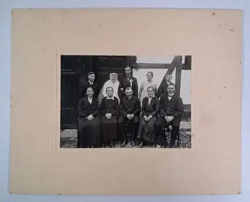 Fotografie Atelier Adolf Kann - Gruppenbild Hochzeit Hochzeitsfoto um 1900