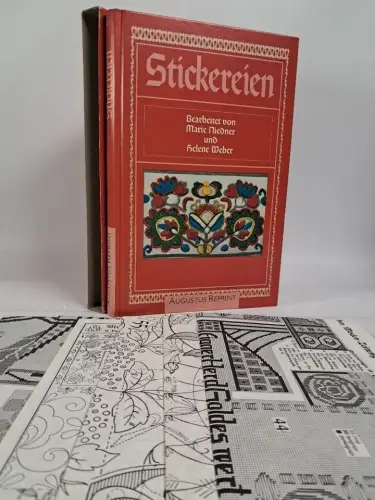 Buch: Stickereien, Marie Niedner & Helene Weber, 1995, Augustus Reprint