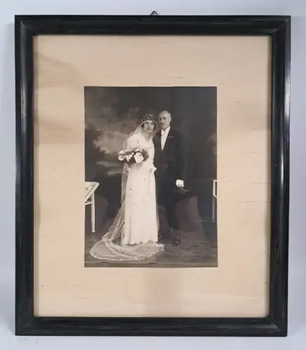 Gerahmte Fotografie: Hochzeitspaar / Hochzeitsfoto 1920er Jahre, vintage, Deko