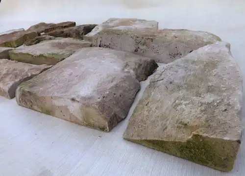 Naturstein Verblender Mauerwerk Sandstein Platten Riemchen mediterran aus alten Blöcken geschnitten