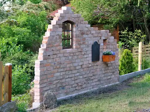 Originale Ziegelsteine Klinker Backsteine gebrauchte Mauersteine Gartensteine Gartenmauer Grill Sommerküche
