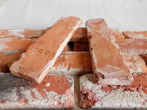 Loft Ziegel Verblendsteine Klinker Riemchen original Mauerziegel Steinwand Antik used look

