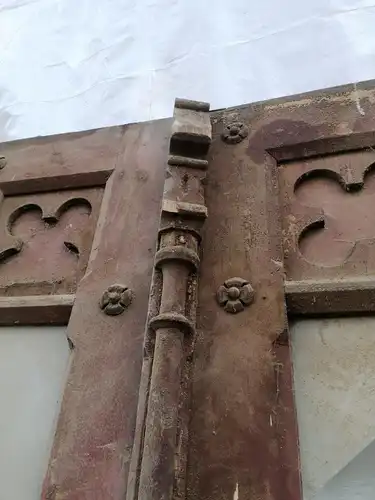 Antikes Portal Haus Eingangs Tor Tür historisch Rahmen 2 flügelig Gründerzeit alte Post
