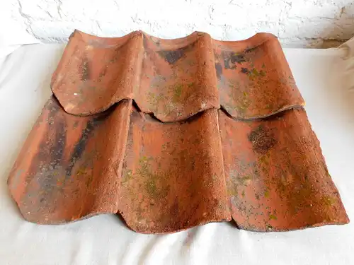 Historische Dachziegel Hohlpfanne Antik Handstrich Dach Pfanne Deckung Landhaus rustikal

