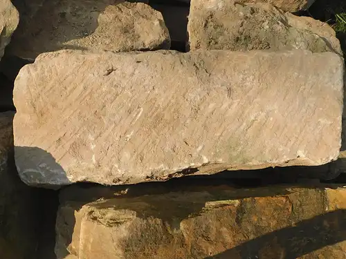  Antik Naturstein gebraucht Rückbau behauen Sandstein Bruchstein Mauerstein Trockenmauer Gartensteine