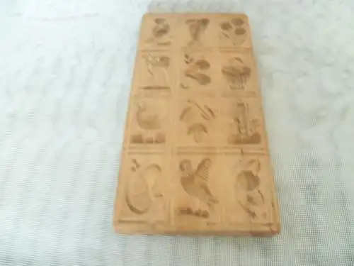 Springerles Modell 12 Motive  Printen Ende 1900 Fisch Apfelbaum Hahn Birnbaum besonders fein ausgeschnitzt 15,5 cm6, 5 cm Provenienz Bäckerei in Bretten
