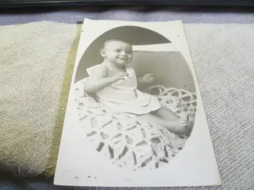 Kind als Foto AK nicht gelaufen um 1910?