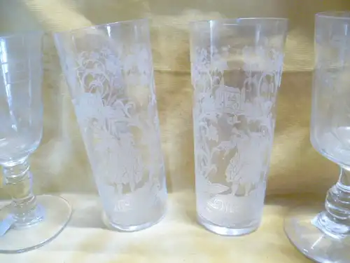 Trompeter von Säckingen 2 Kristallgläser Äzdekor um 1880 und Biedermeier um 1840-1870 Gläser feines Schliffdekor Glücksklee  etc