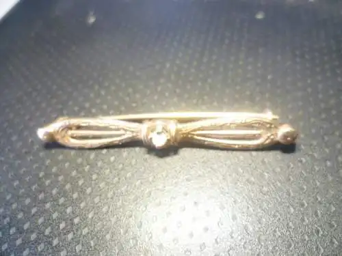 Gold 375 Opal brooch Austria Hungarian Monarchy around 1880 Art Nouveau