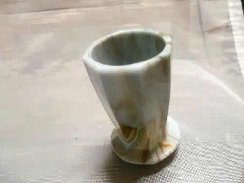 Art glass mug marbled opal glass with melts from the Art Nouveau or the Biedermeier period showcases state Height: 11.5cm