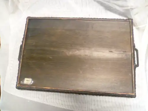 Art Deko Tablett aus Chinesischer Kolonie um 1920-35 Jahre , verso altes Inventaretikett  Maße gerahmt: 40 cm x 24 cm