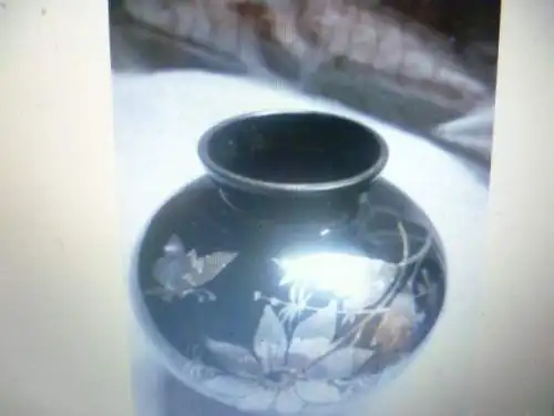 Murano Vase bauchige Form um 1900 mit feiner Silberlotbemalung Dekor  Schmetterling Blütenzweig! Höhe : 11 cm