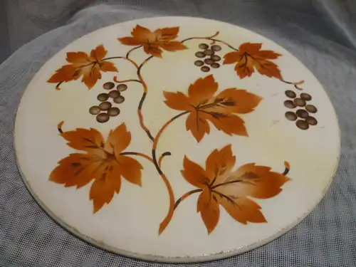 Art Deko BMF N Foreign Tortenplatte Platte Keramik Porzellan aus den 1930-40 Jahren  , Aufdruckdekor mit Weinreben