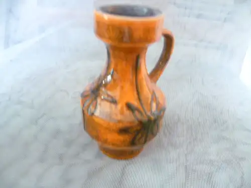 Clemens & Huhn Designer war Walter Gebhards kleine orange geblümtes Dekor Vase 2027-12 aus 1960 Vitrinenzustand