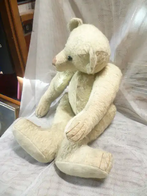 Seltener, antiker Vorkriegs- ausgeprägter ganz besonderer buckeliger Charakter Teddybär  Ein uralter, charmanter Bär wohl um 1920 er Jahre 2