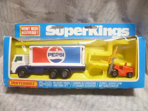 SuperKings Matchbox K - 40von1979 DeliveryTruckPepsiTruck Gapelstapler Planen z Öffnen 2 Paletten 1 Kistengut Palette originalerVerpackung