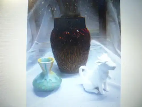 Jugendstil Vase braune Oberlasur mit Blumenmuster , ovale Form , schlanker Körper , keine Marke erkenntlich wohl Frankreich um 1920