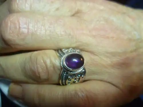 Amethyst besetzter Juwelier Ring Silber massiv  925 Vintage 1970 Jahre Ringschiene im osmanischen Stil !!