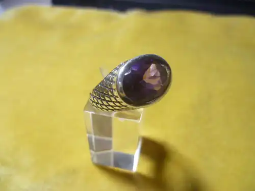 Großer ovaler Amethyst 15 mmx13mm Vintage 925Silber Damenring aus den 1980 in den 1990 Jahren von einem Juwelier angekauft !