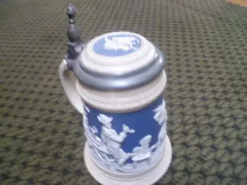 Mettlach Villeroy&Boch  Bierkrug #2182 Relief Bowling / Kegel Szenen von 1895