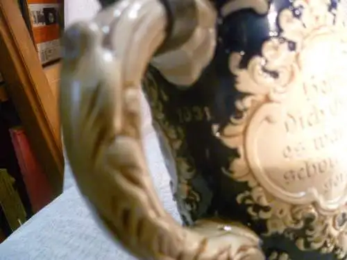 Trompeter von Säckingen Krug 1531 "Behüte dich Gott.." um 1900 Standfuß auf hohem Sockel Im Henkel Nr. 1531
