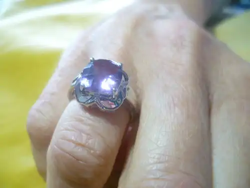 Amethyst besetzter Ring Vintage in 925 Sterling Silber in den 1990 Jahren von einem Juwelier angekauft !