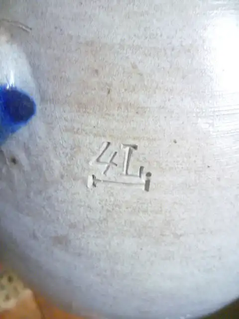 Westerwälder Mittelfranken Ritzkanne Meisterstempel Ernst Schlosser 91522 Ansbach um 1870 später 1901 Porzellaneinlage Sinnspruch datiert 7