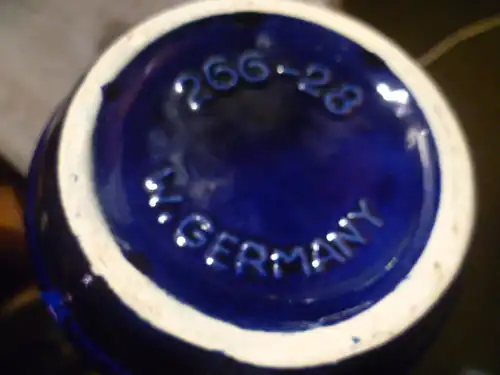 Scheurich Vase von 1970 im Pagoden Design und bläuliche  Glasuren, Modell 266-28 und Andere 