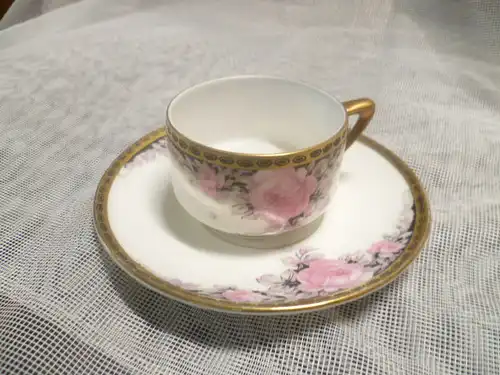 Mokka Tässchen Beyer & Bock Jugendstil  Rosendekor Goldrand um 1920 im Vitrinenzustand