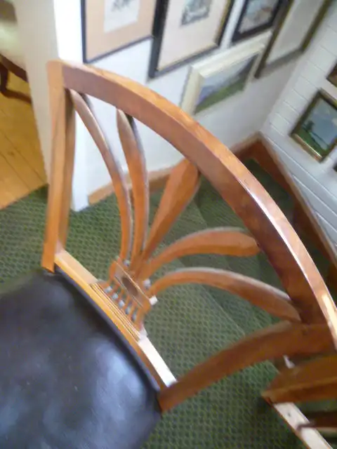 Schloss Stutensee Baden Biedermeier Stuhl , klassische frühe Form um 1820 In der Zarge : Inventaretikett 3