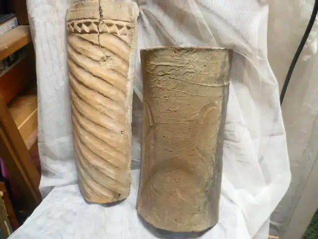 Maulbronn Klosteranlage Seltener Mönch oder Nonnen Feierabend Ziegel Form als Halbschalen zeitlich um 1700 , 1