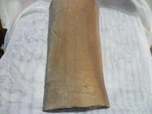 Maulbronn Klosteranlage Seltener Mönch oder Nonnen Feierabend Ziegel Form als Halbschalen zeitlich um 1700 , 5