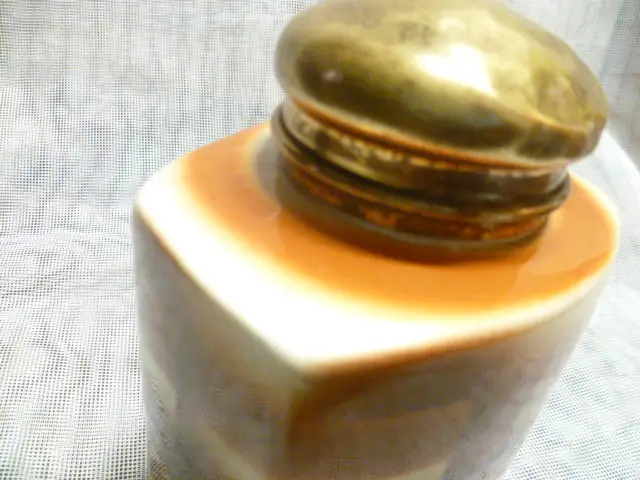 Bauhaus Art Deco Teedose Carstens Gräfenroda Geo Spritzdecor Bauhaus 30er Jahre Hersteller Carstens / Gräfenroda, Bauhaus Ära, ~ 1930 1