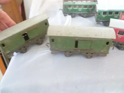 Karl Bub Nürnberg Spur S 6 Stück Wagons Konvolut 23 mm  Die Bauzeit war von ca. 1927 bis 1931