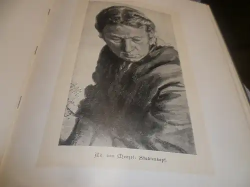 Den Deutschen Österrreichs  Hundert Studienblätter deutscher Künstler   Leitung : Franz von Defregger
von 1896
München Verlag JF Lehmann 