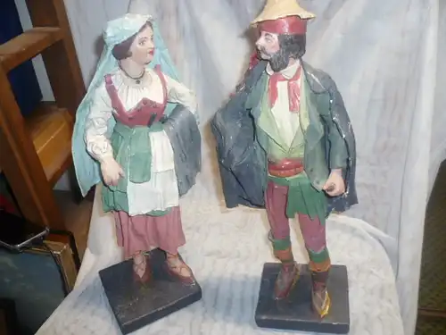  Sonneberg Krippenfiguren  Paar-Puppen Deutschland, um 1860/80. Trachtenpaar.  wohl italienische Motive H 38 cm