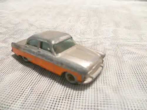 Matchbox 1-75 Regular Wheel Serie 1953 - 1969 mit Box No. 33 Ford Zodiac