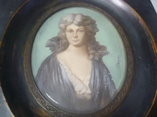 Portrait Miniatur auf Elfenbein um 1840 signiert Bergers " Dame im Dreiviertelportrait"