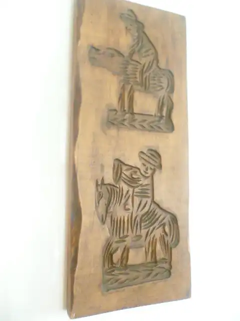 Lebkuchenmodel um 1840-60 Schweinereiter und Reiter hoch zu Ross tief fein geschnitzt um1900 Masse :21 x 50cm Provenienz : Bäckerei Gauss Bretten Baden 5